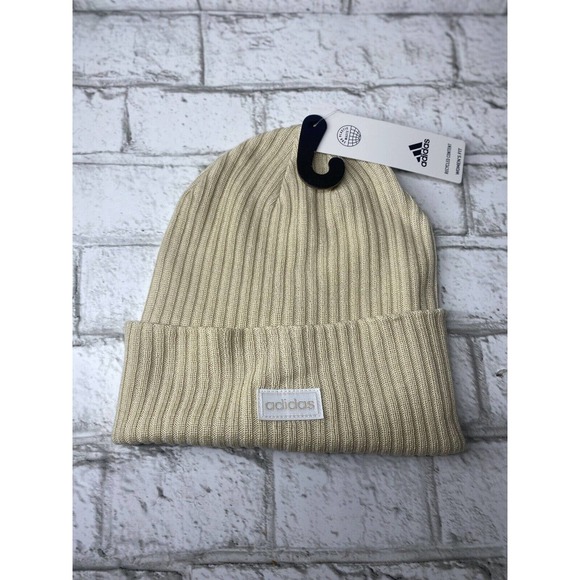 Adidas Women 4 INCH CUFF FOLD BEANIEALUMINA BEIGE/WHITE New With Tags - Picture 1 of 3